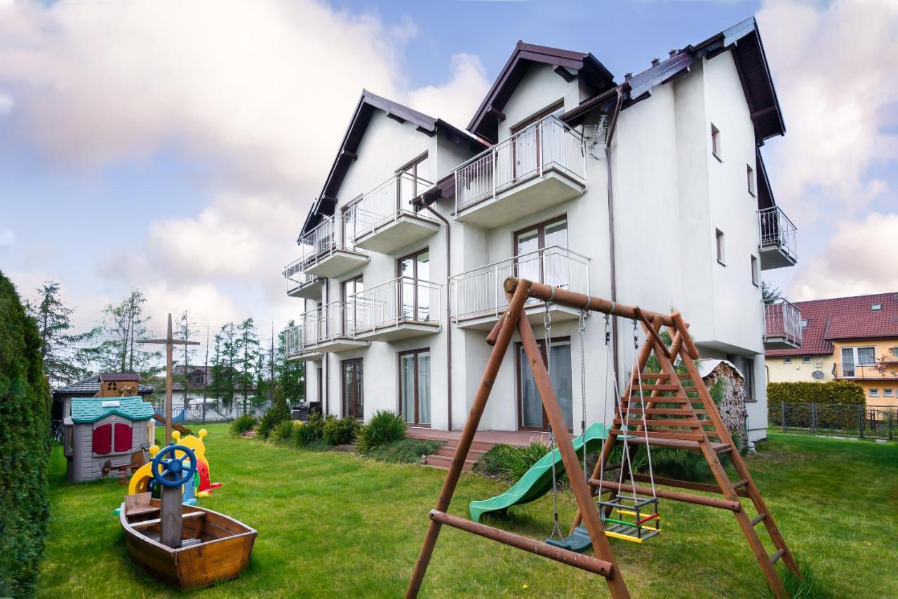 Pokoje Viera Hotel Karwia Exterior photo